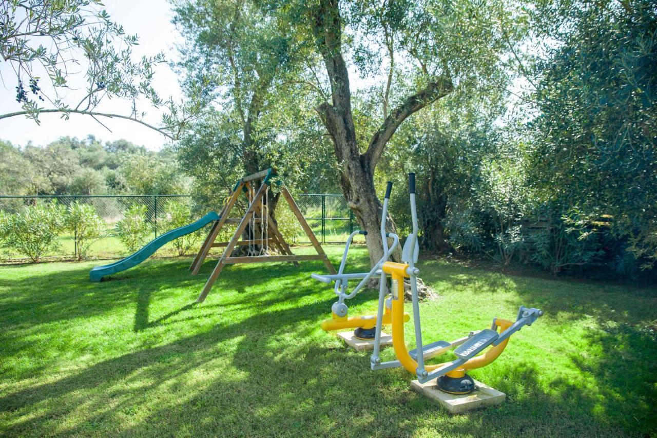 Almyra Villas CChalikounas Buitenkant foto