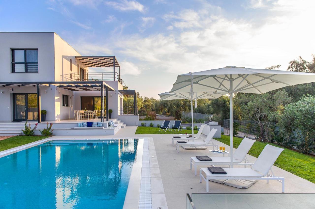 Almyra Villas CChalikounas Buitenkant foto